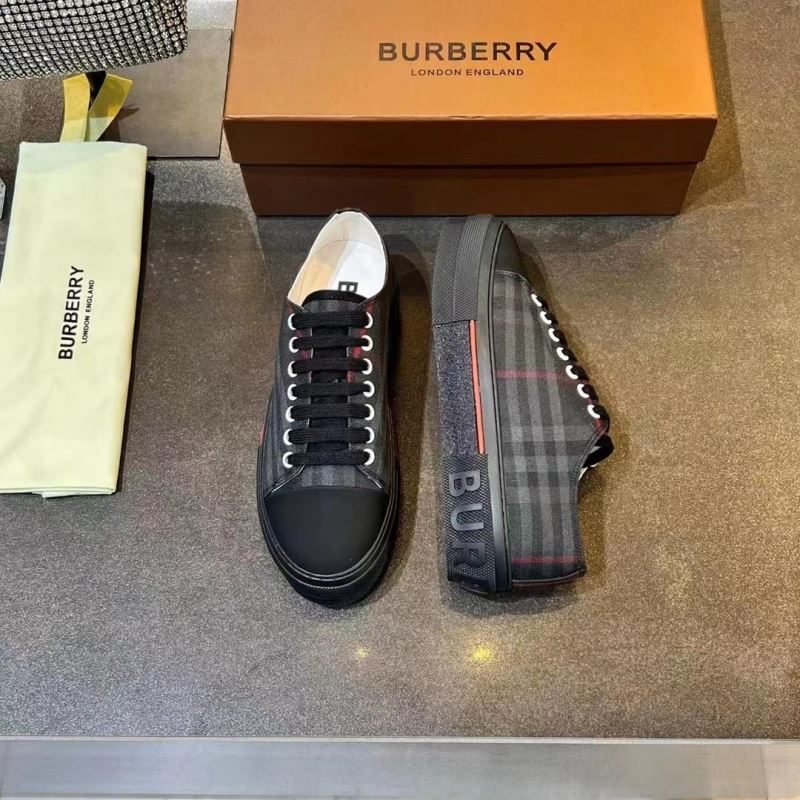 Burberry Low Shoes